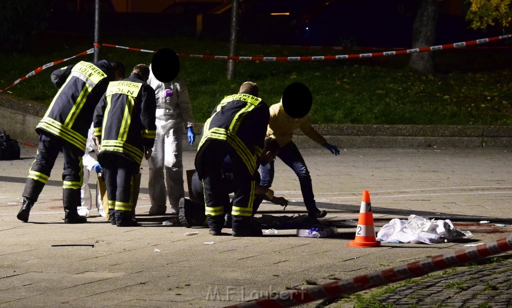 Einsatz BF Messerstecherei Koeln Neustadt Nord Eberplatz Platzmitte P202.JPG - Miklos Laubert